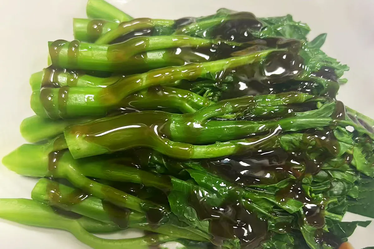 Oyster sauce kale at Zhen's Kitchen，a Cantonese Restaurant in San Francisco